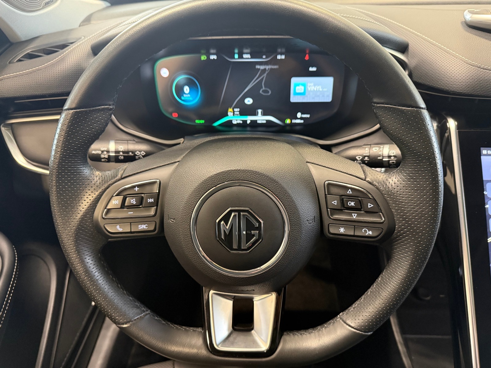 MG Marvel R Performance Automatic, 288hp, 2023