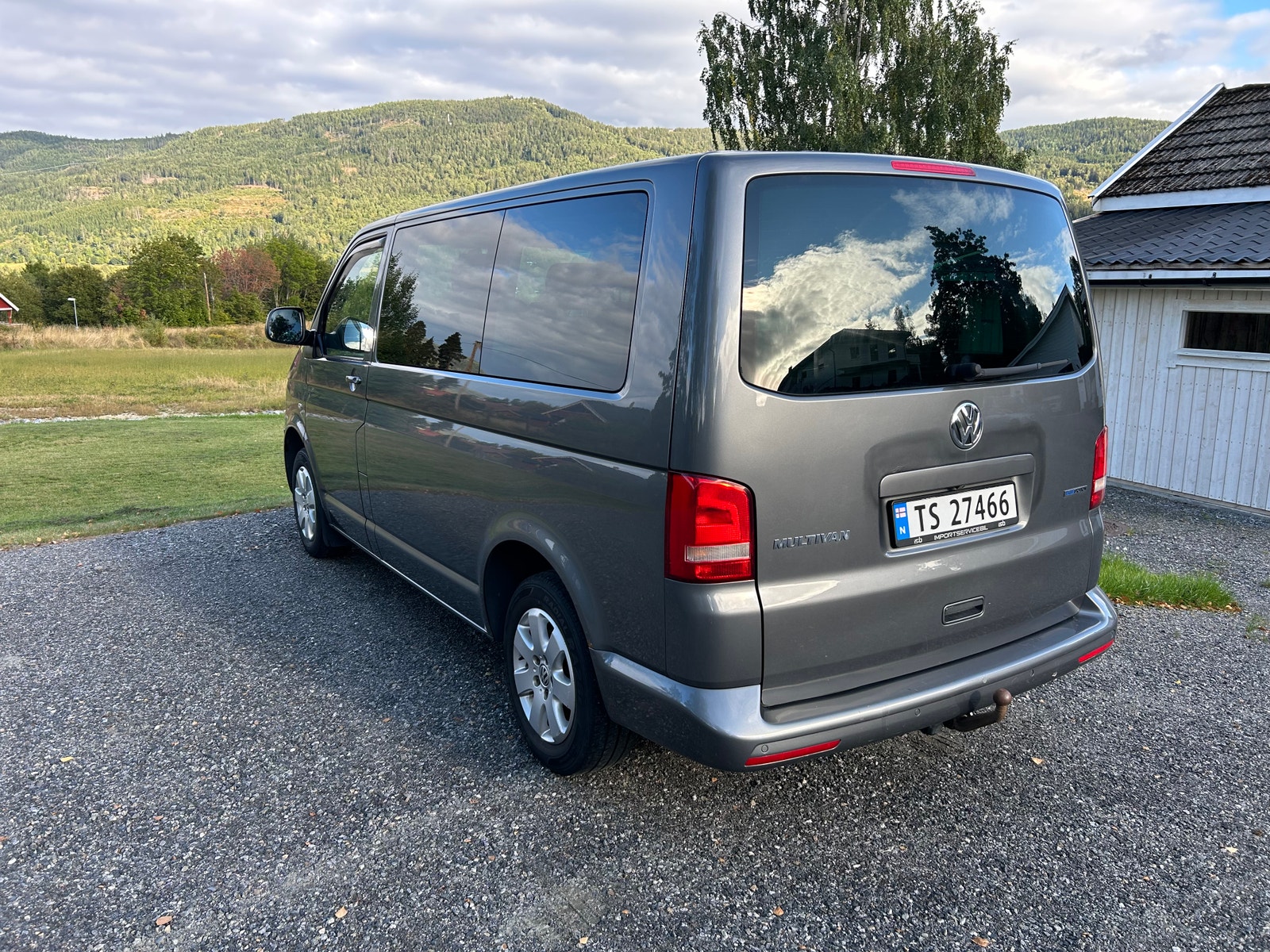 Volkswagen Multivan 2.0 TDI BMT Manual, 114hp, 2014