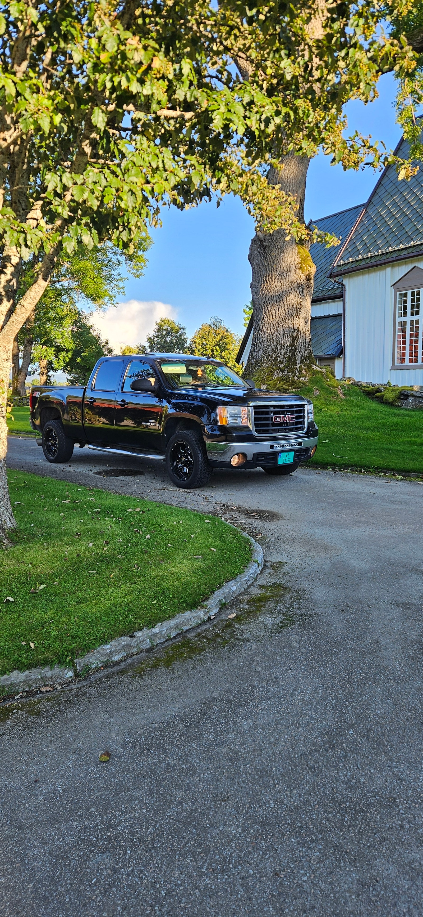 GMC Sierra 2500 HD Crew Cab 6.6 V8 Duramax 4WD Automatic, 6-trins, 370ps, 2009