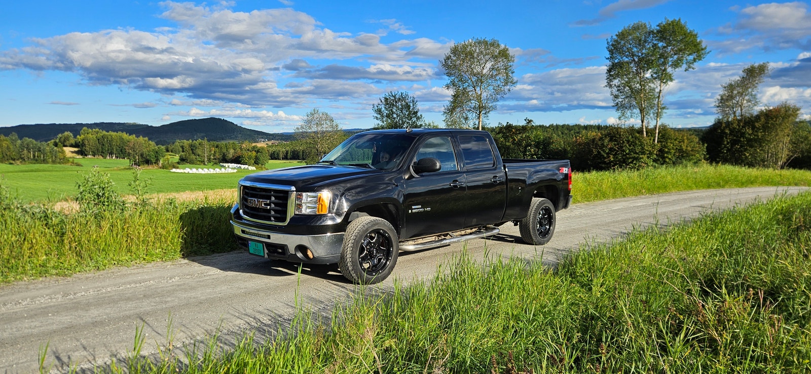 GMC Sierra 2500 HD Crew Cab 6.6 V8 Duramax 4WD Automatic, 6-trins, 370ps, 2009
