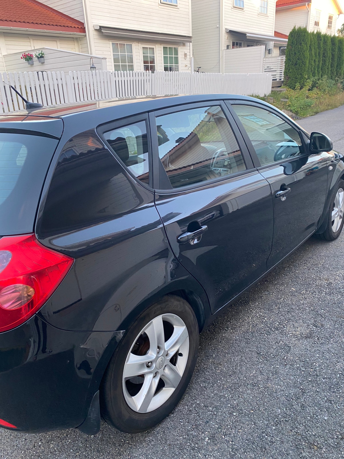 Kia cee'd 1.6 CRDi Manual, 5-trins, 90ps, 2008