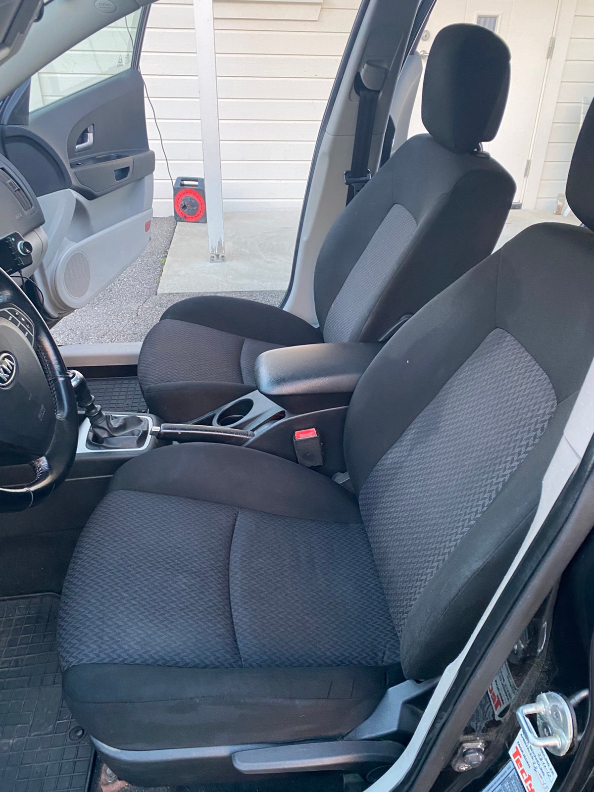 Kia cee'd 1.6 CRDi Manual, 5-trins, 90ps, 2008