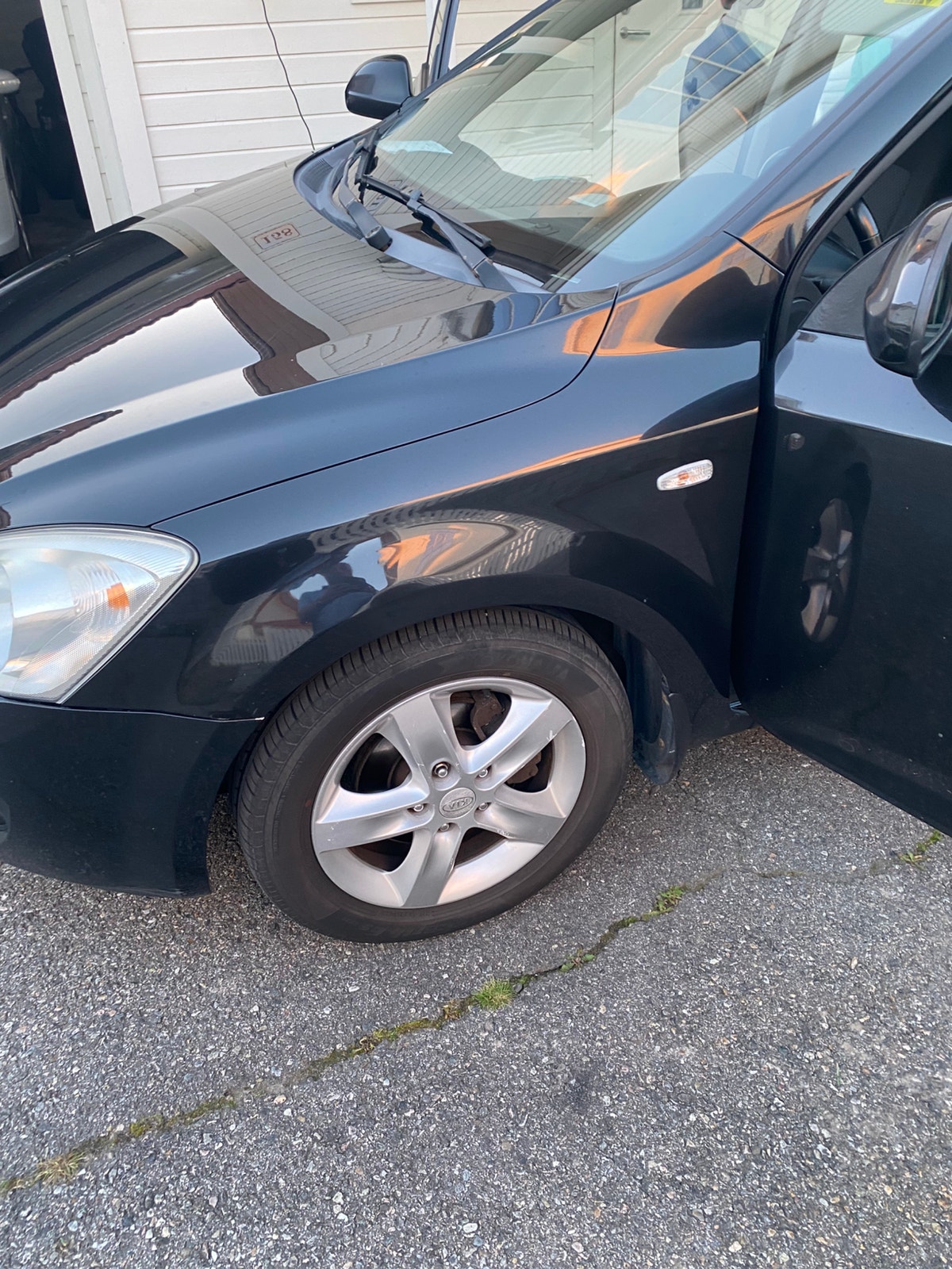 Kia cee'd 1.6 CRDi Manual, 5-trins, 90ps, 2008