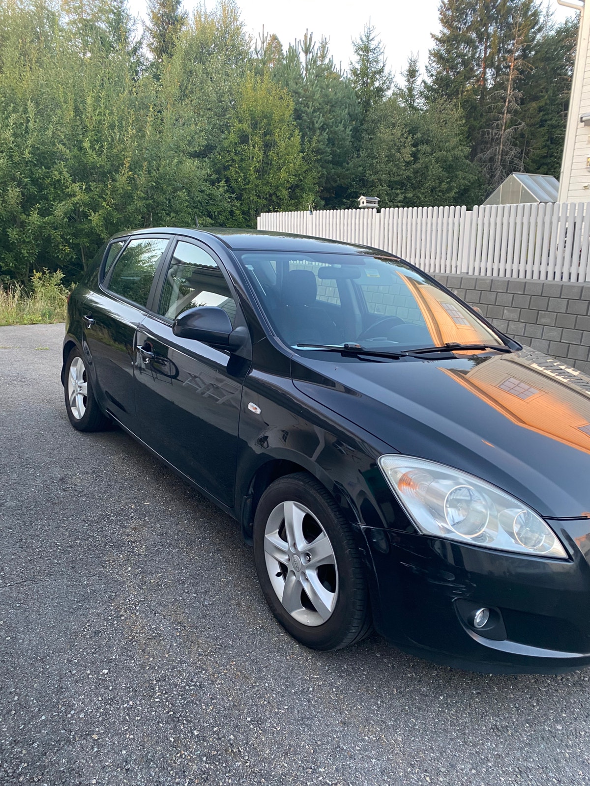 Kia cee'd 1.6 CRDi Manual, 5-trins, 90ps, 2008