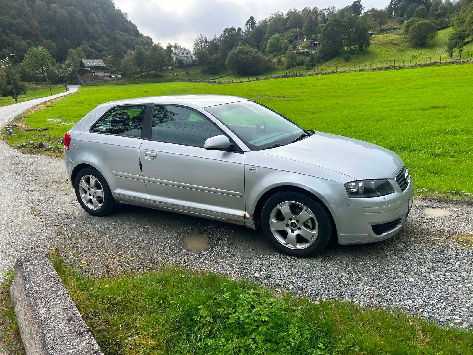 Audi A3 1.6 8v TipTronic, 6-trins, 102ps, 2004