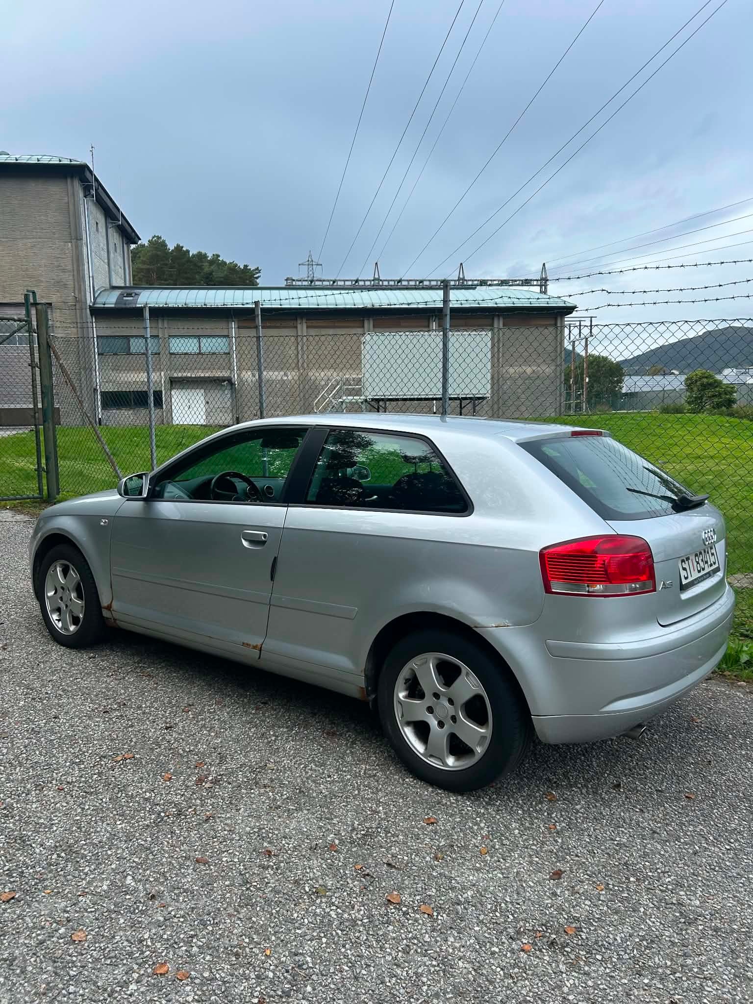 Audi A3 1.6 8v TipTronic, 6-trins, 102ps, 2004