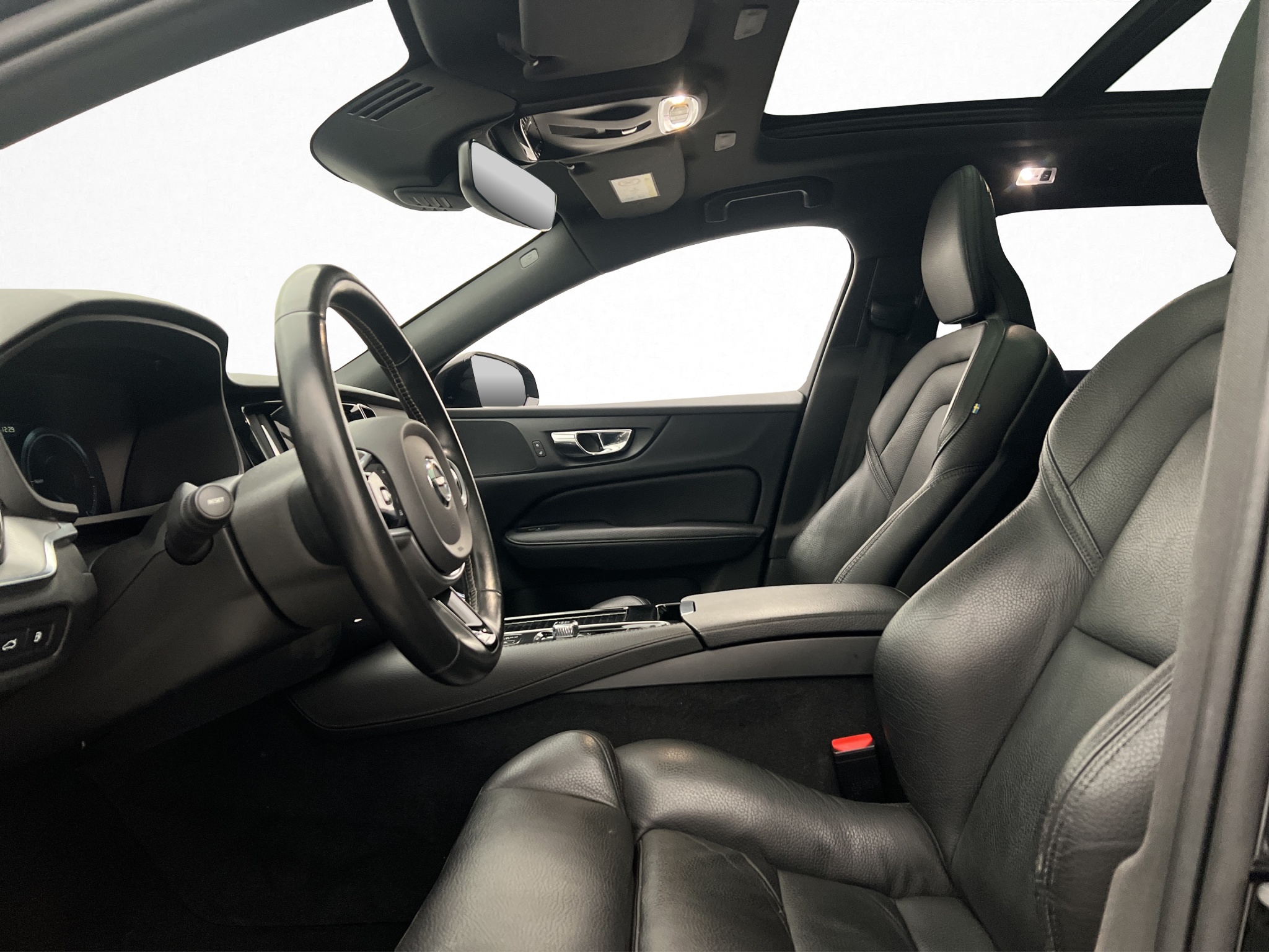 Volvo V60 T8 Twin Engine AWD Geartronic, 392hk, 2019