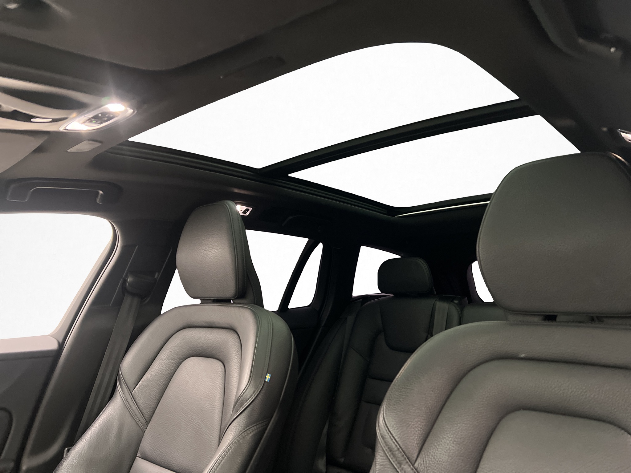 Volvo V60 T8 Twin Engine AWD Geartronic, 392hk, 2019