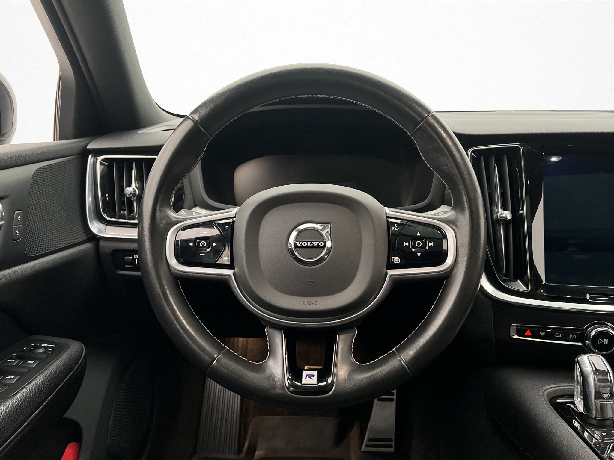 Volvo V60 T8 Twin Engine AWD Geartronic, 392hk, 2019