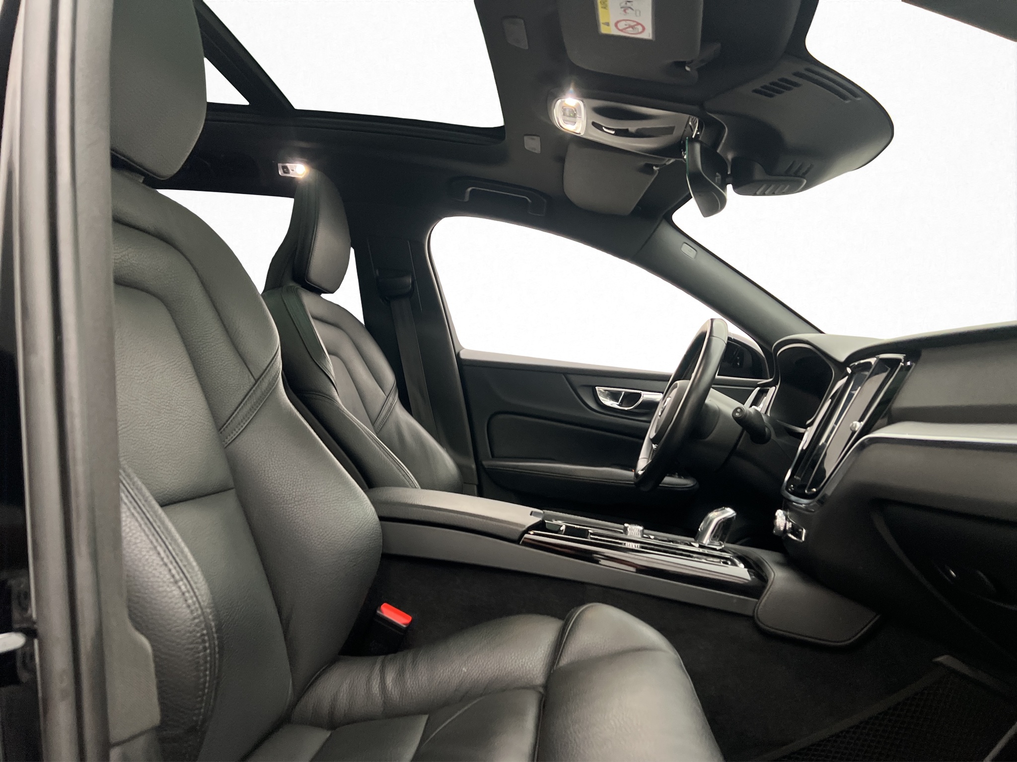 Volvo V60 T8 Twin Engine AWD Geartronic, 392hk, 2019