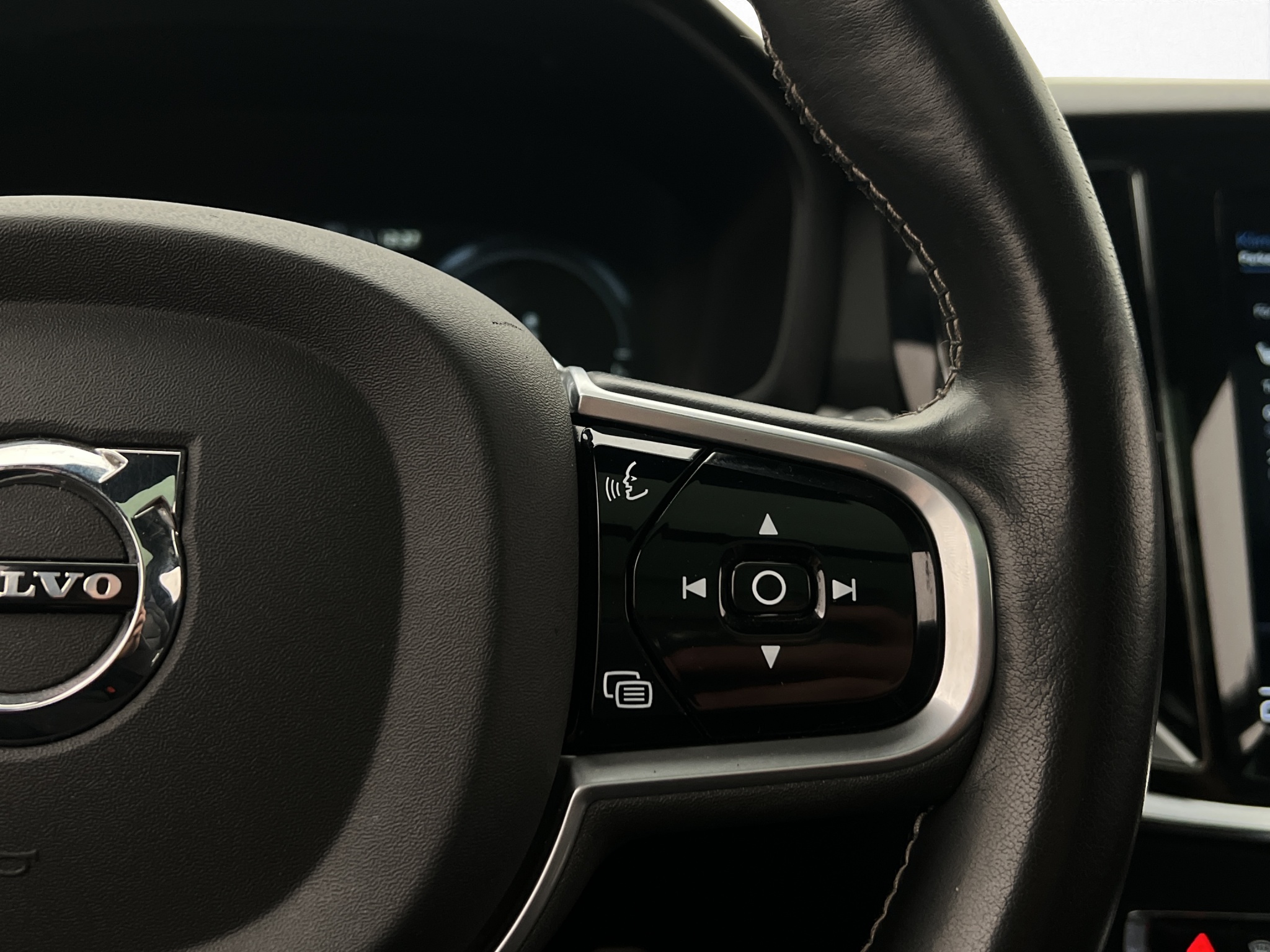 Volvo V60 T8 Twin Engine AWD Geartronic, 392hk, 2019