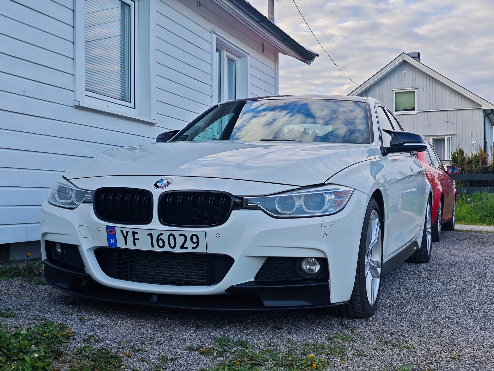 BMW 320d Sedan EfficientDynamics Manuell, 6-trinn, 163hk, 2013