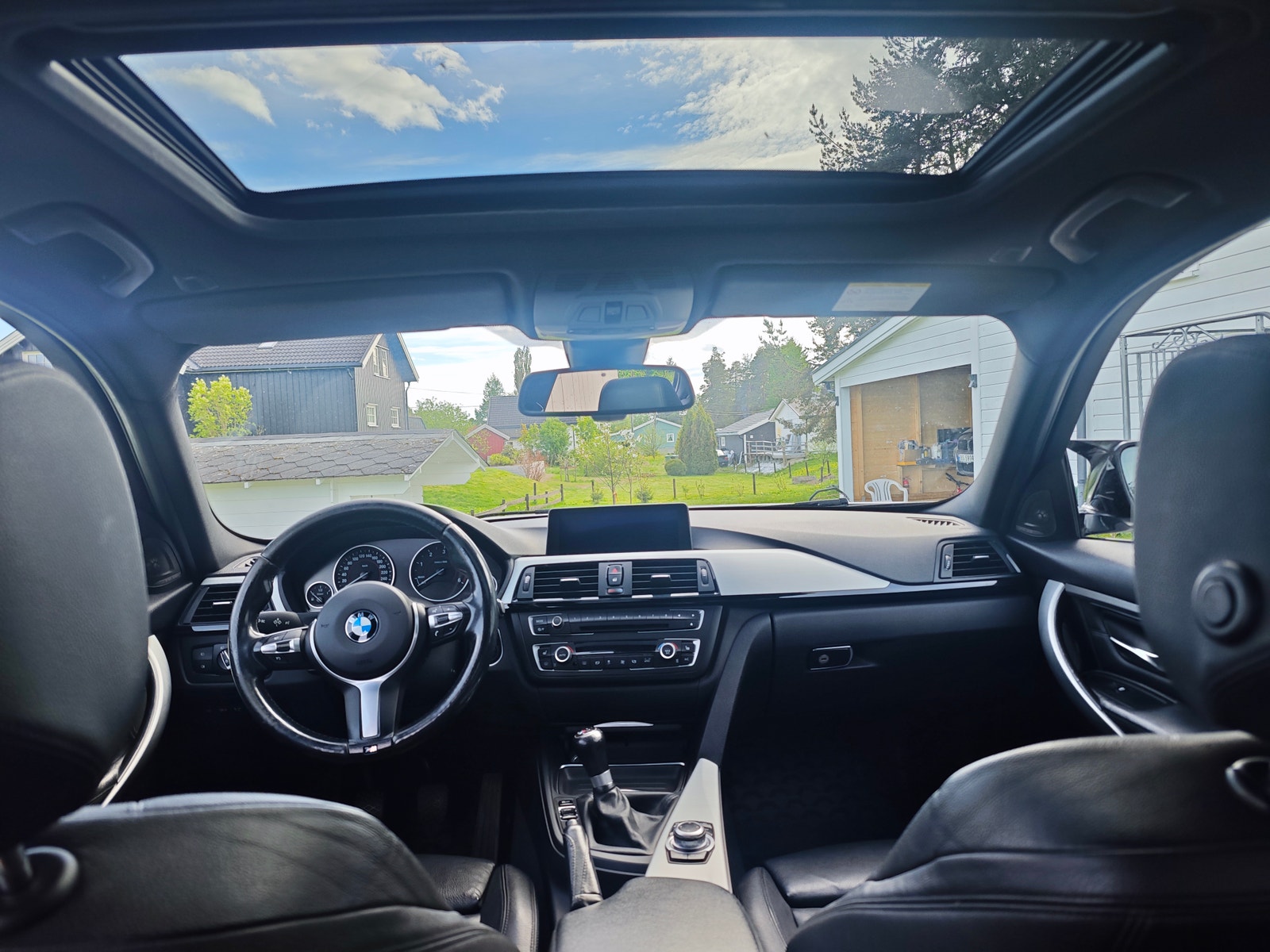 BMW 320d Sedan EfficientDynamics Manuell, 6-trinn, 163hk, 2013