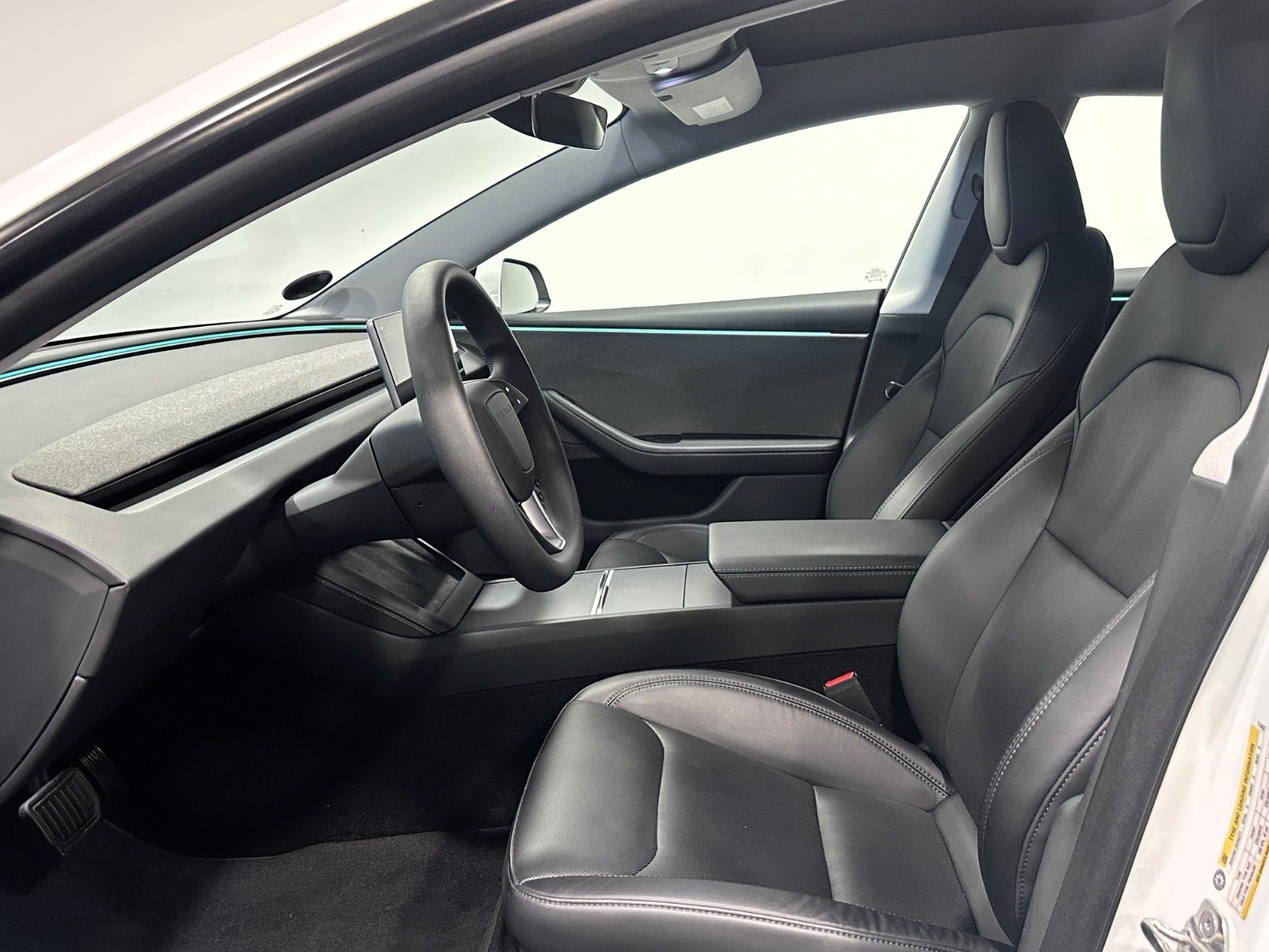 Tesla Model 3 Standard Range, 283ps, 2024