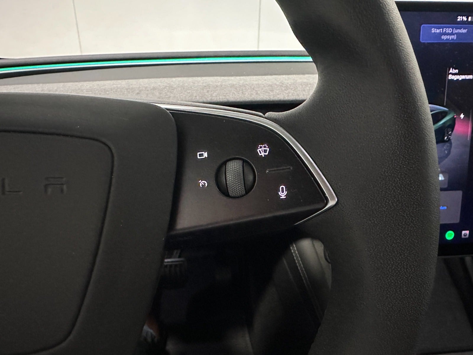 Tesla Model 3 Standard Range, 283ps, 2024