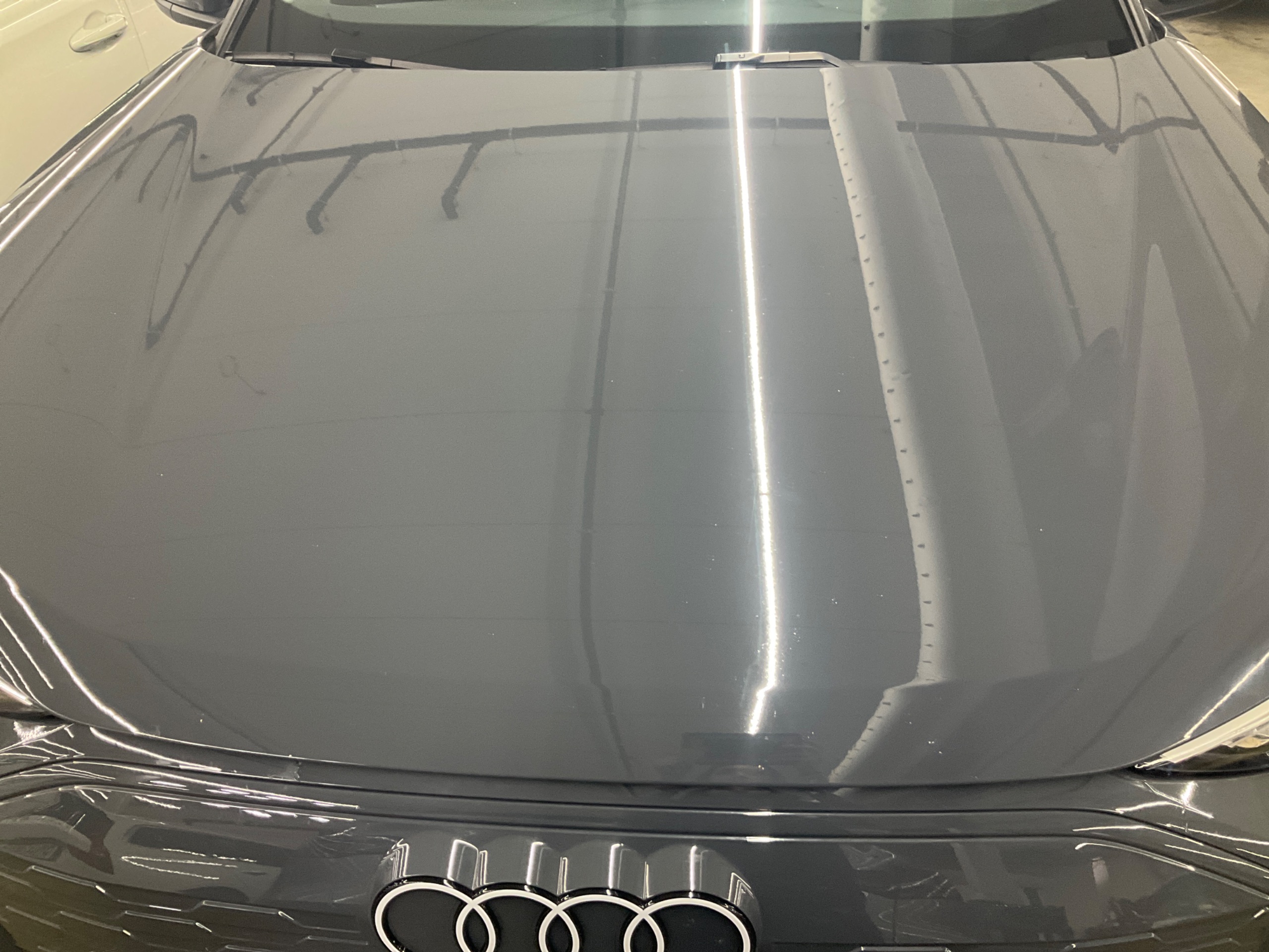 Audi Q6 e-tron, 252hk, 2025