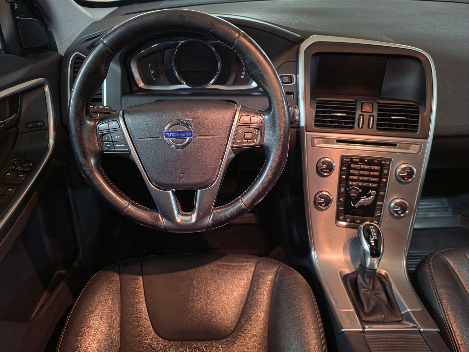 Volvo XC60 D5 AWD Geartronic, 6-trins, 220ps, 2017