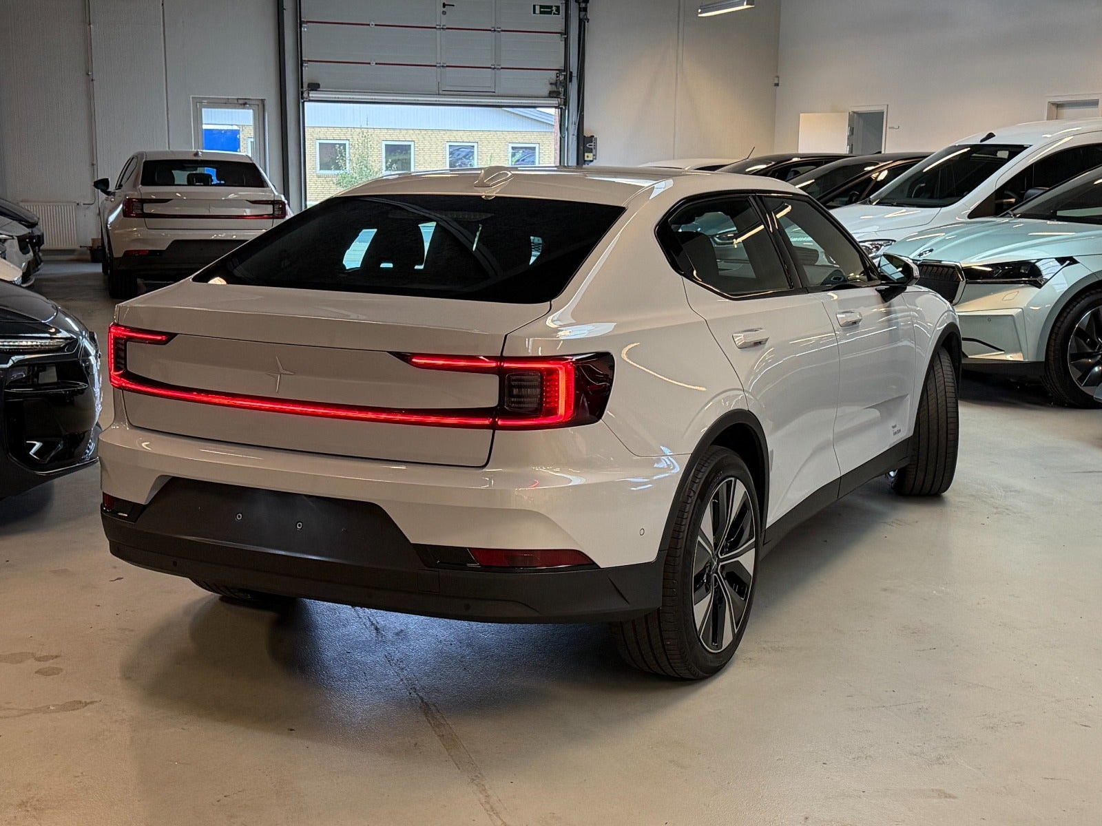 Polestar 2 Long Range Single Motor, 299ps, 2024