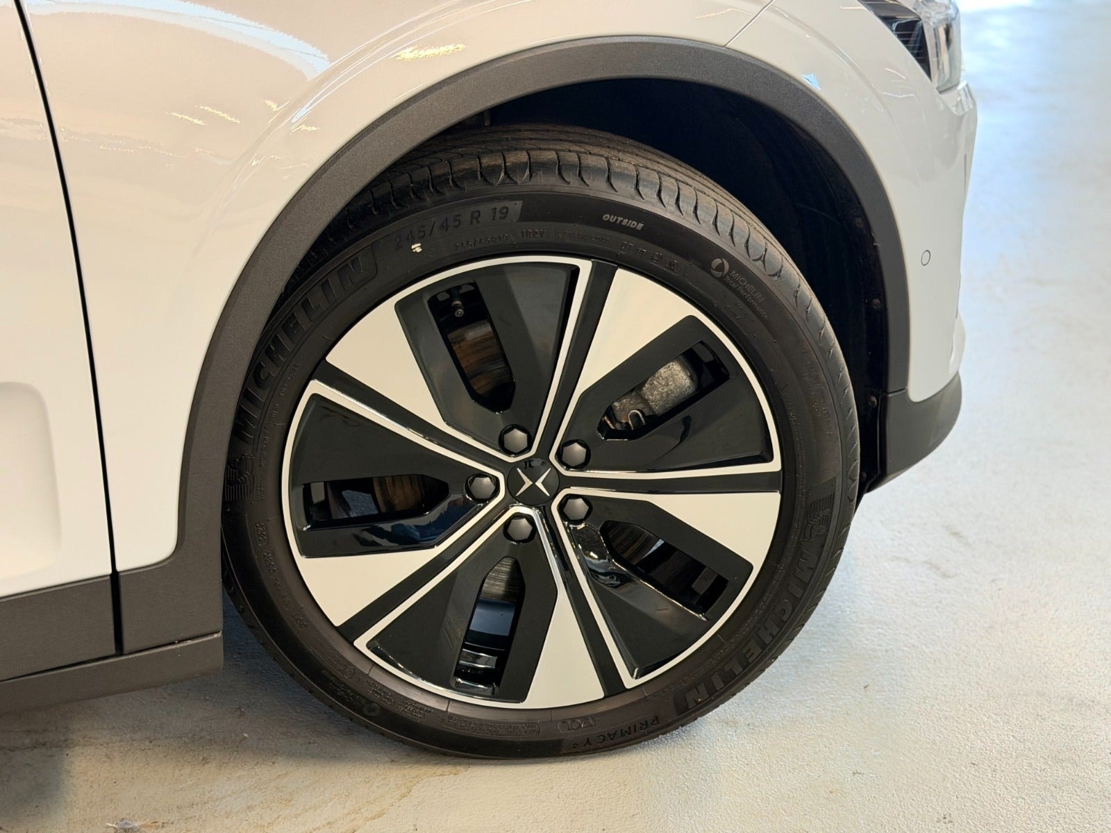 Polestar 2 Long Range Single Motor, 299ps, 2024
