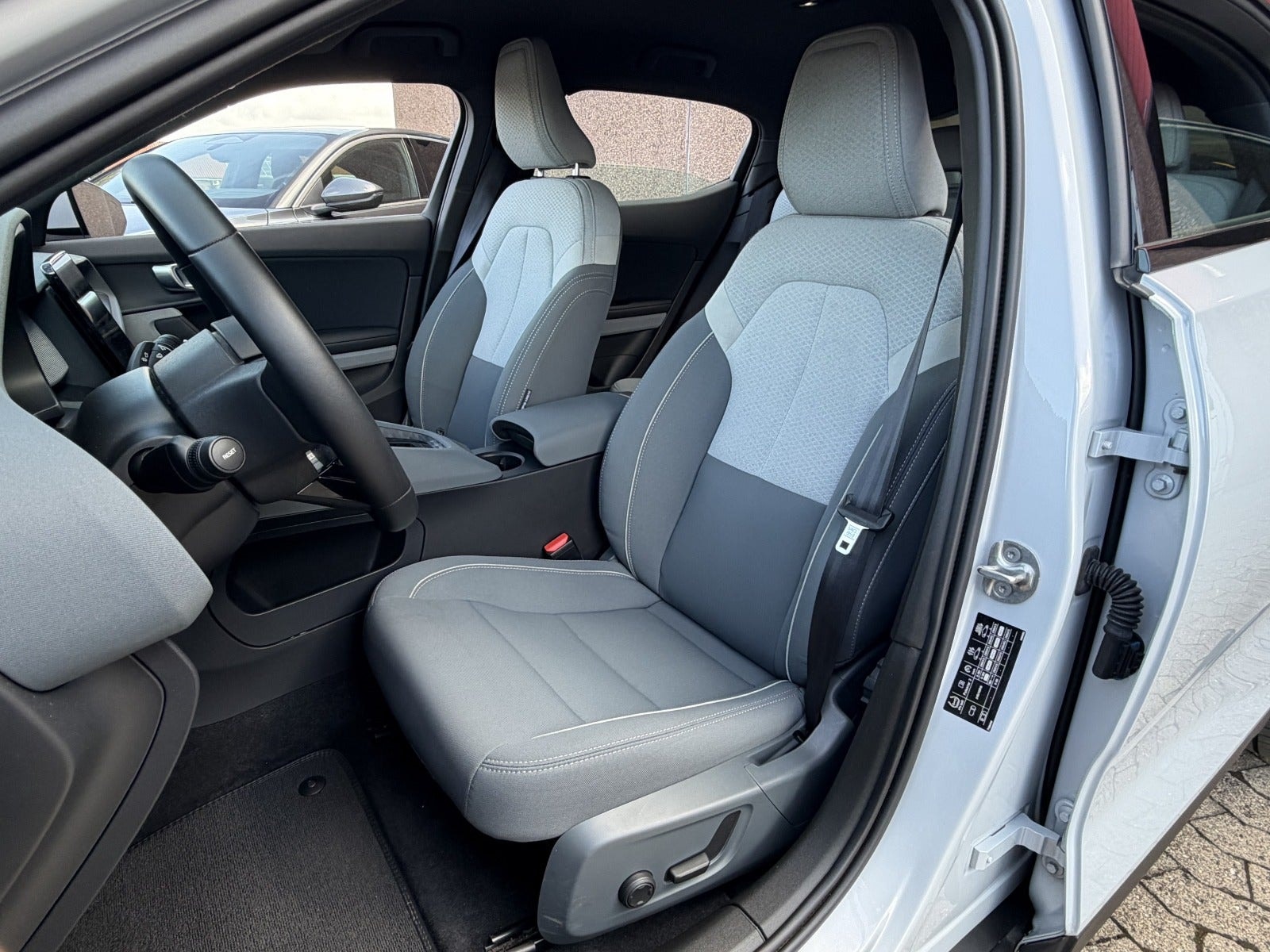 Polestar 2 Long Range Single Motor, 299ps, 2024