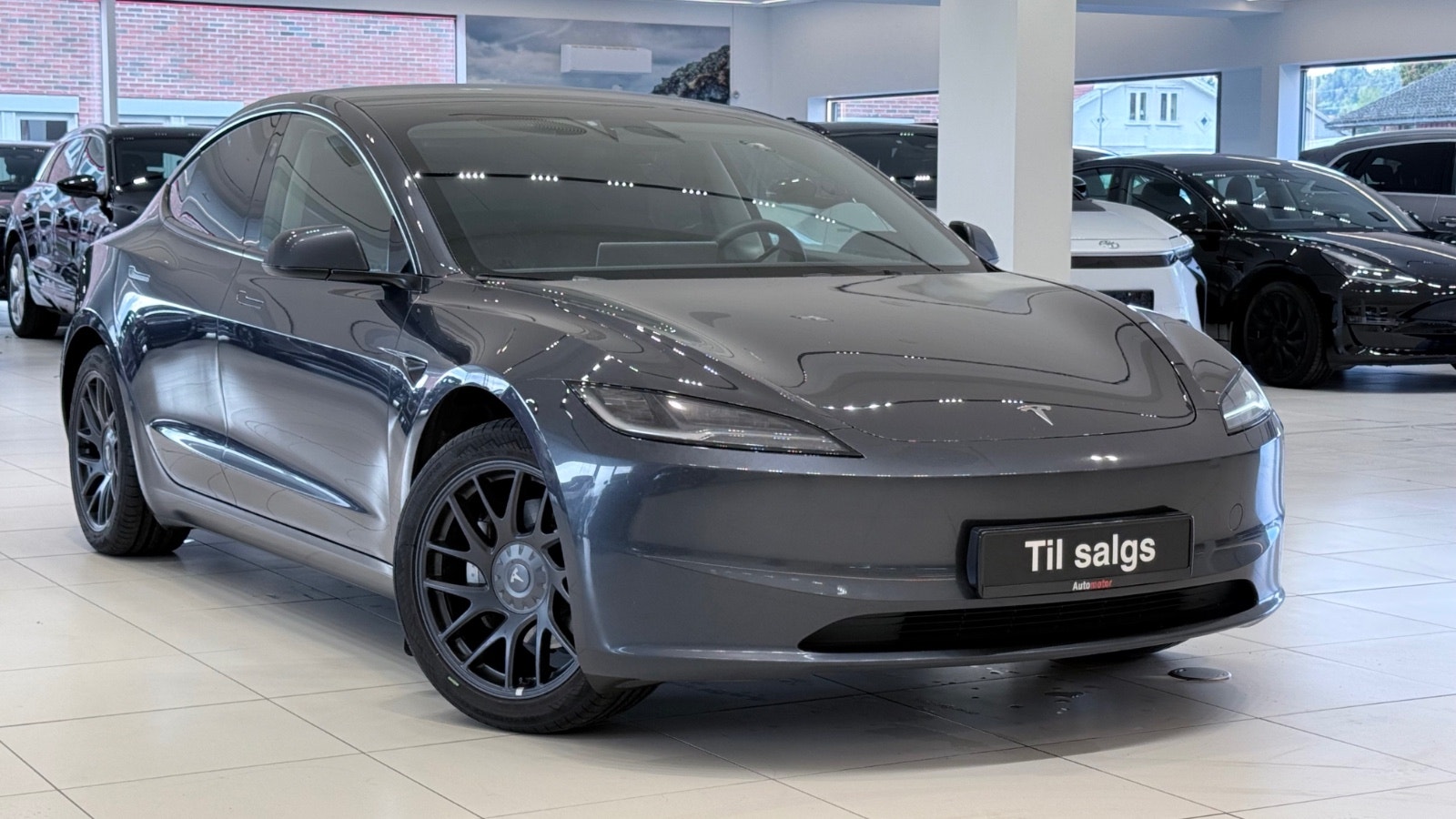 Tesla Model 3 Standard Range, 283hk, 2024