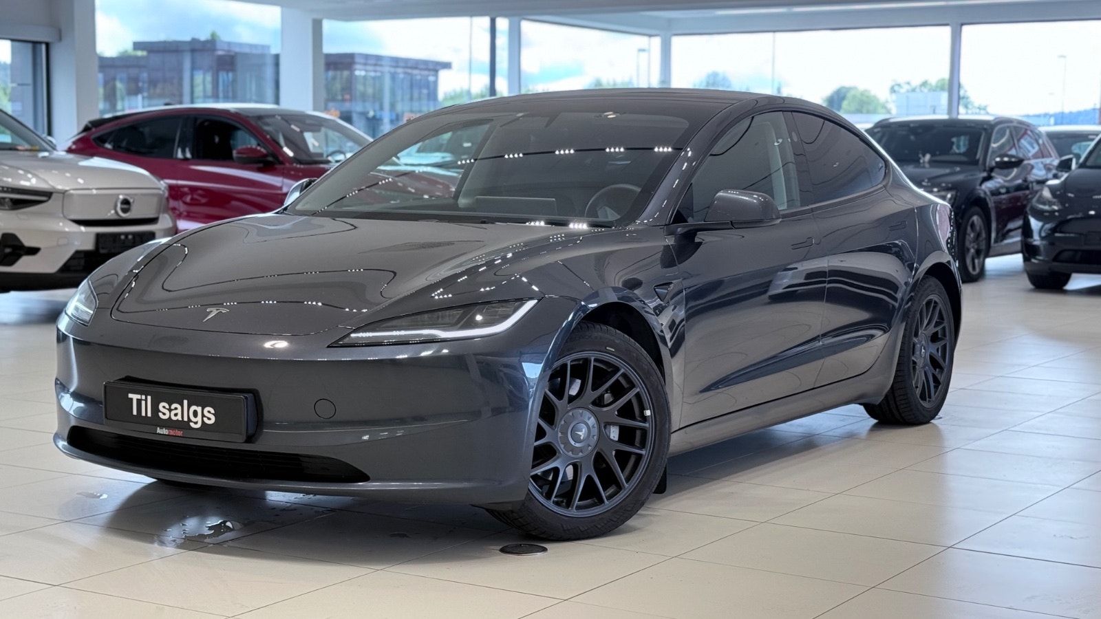 Tesla Model 3 Standard Range, 283hk, 2024