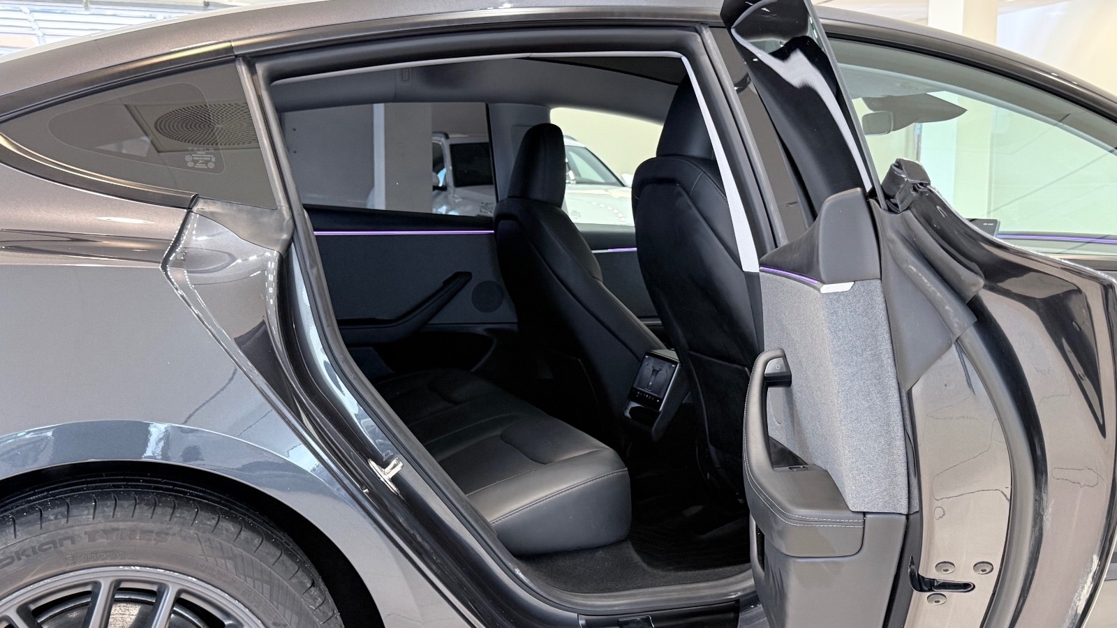 Tesla Model 3 Standard Range, 283hk, 2024