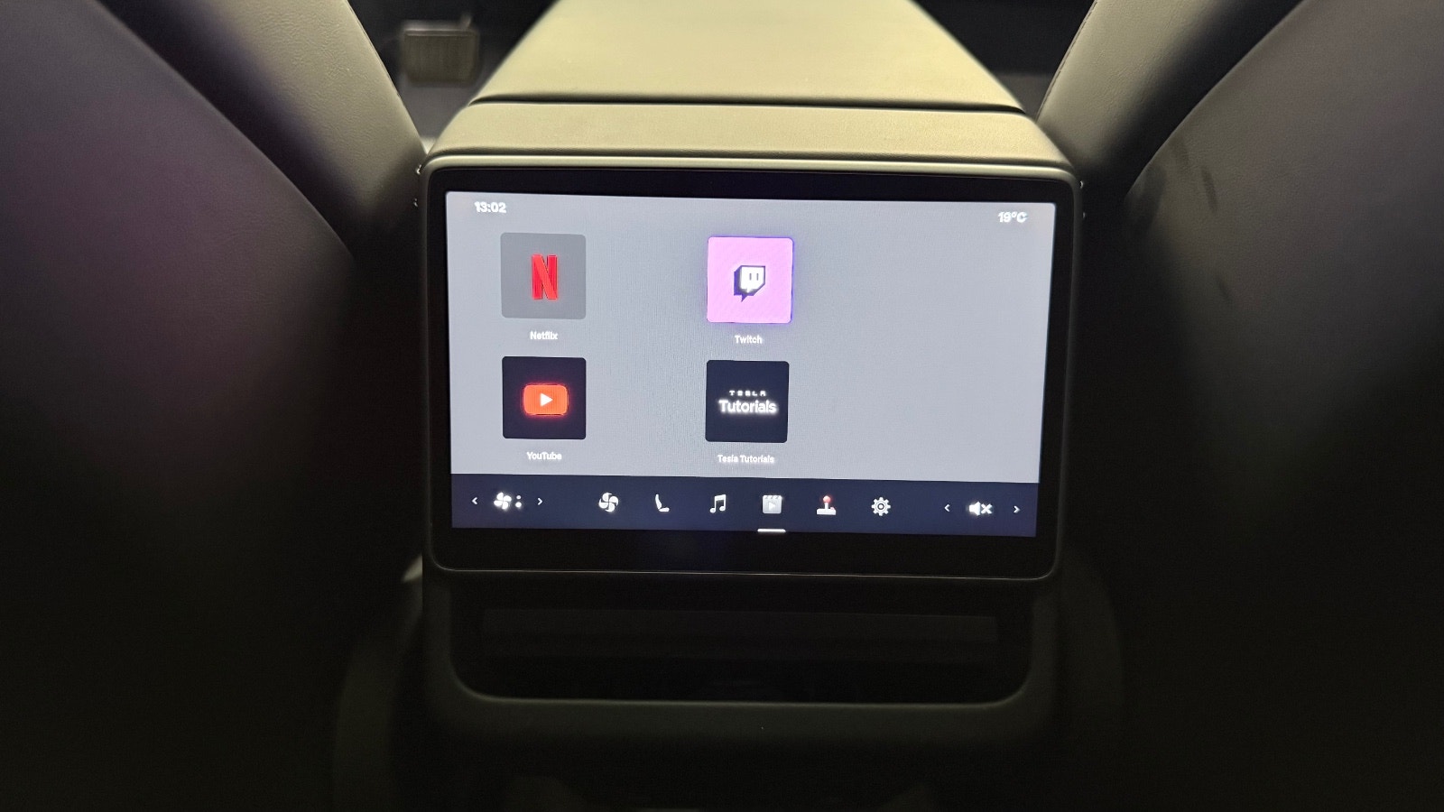 Tesla Model 3 Standard Range, 283hk, 2024