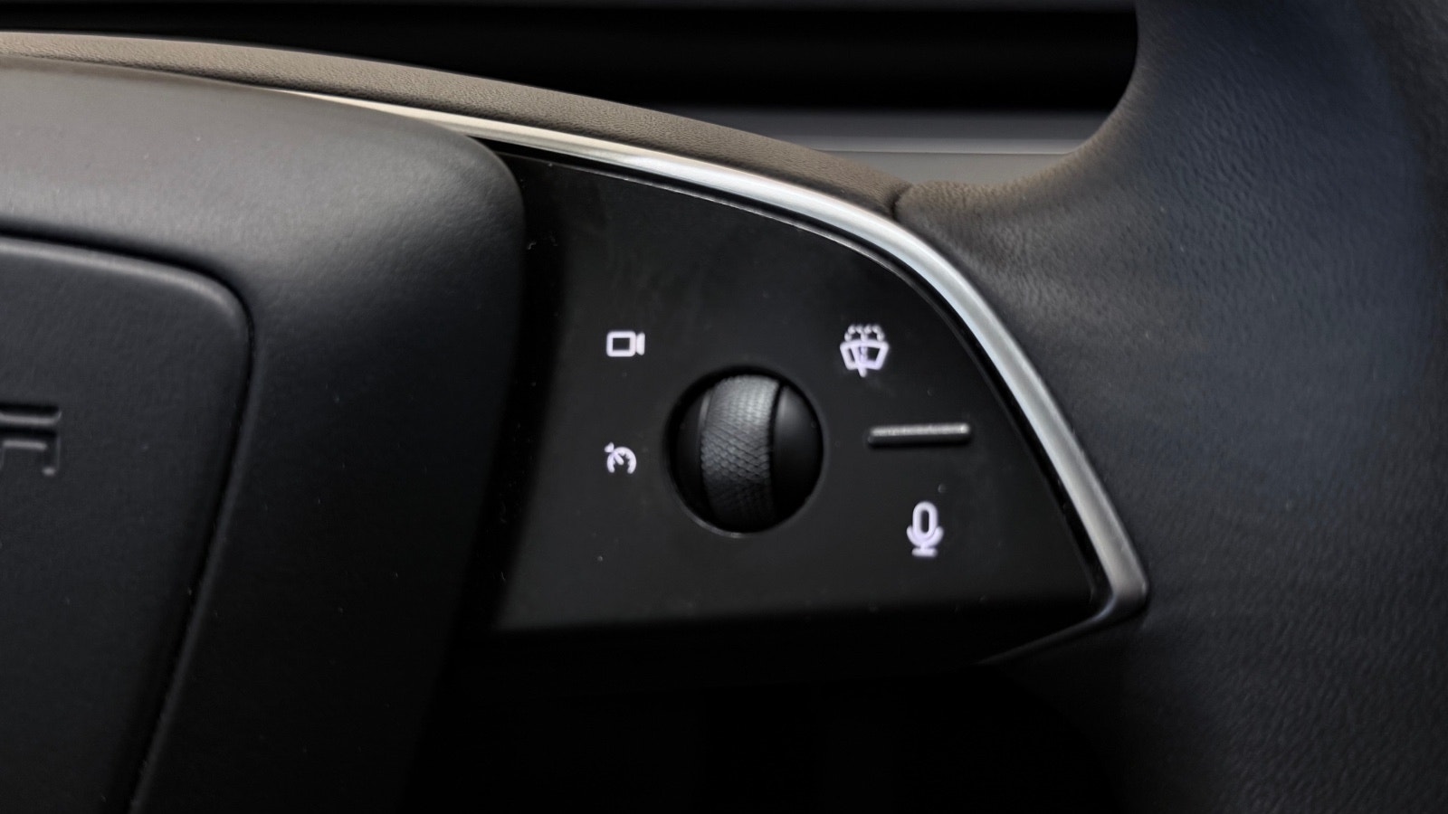 Tesla Model 3 Standard Range, 283hk, 2024