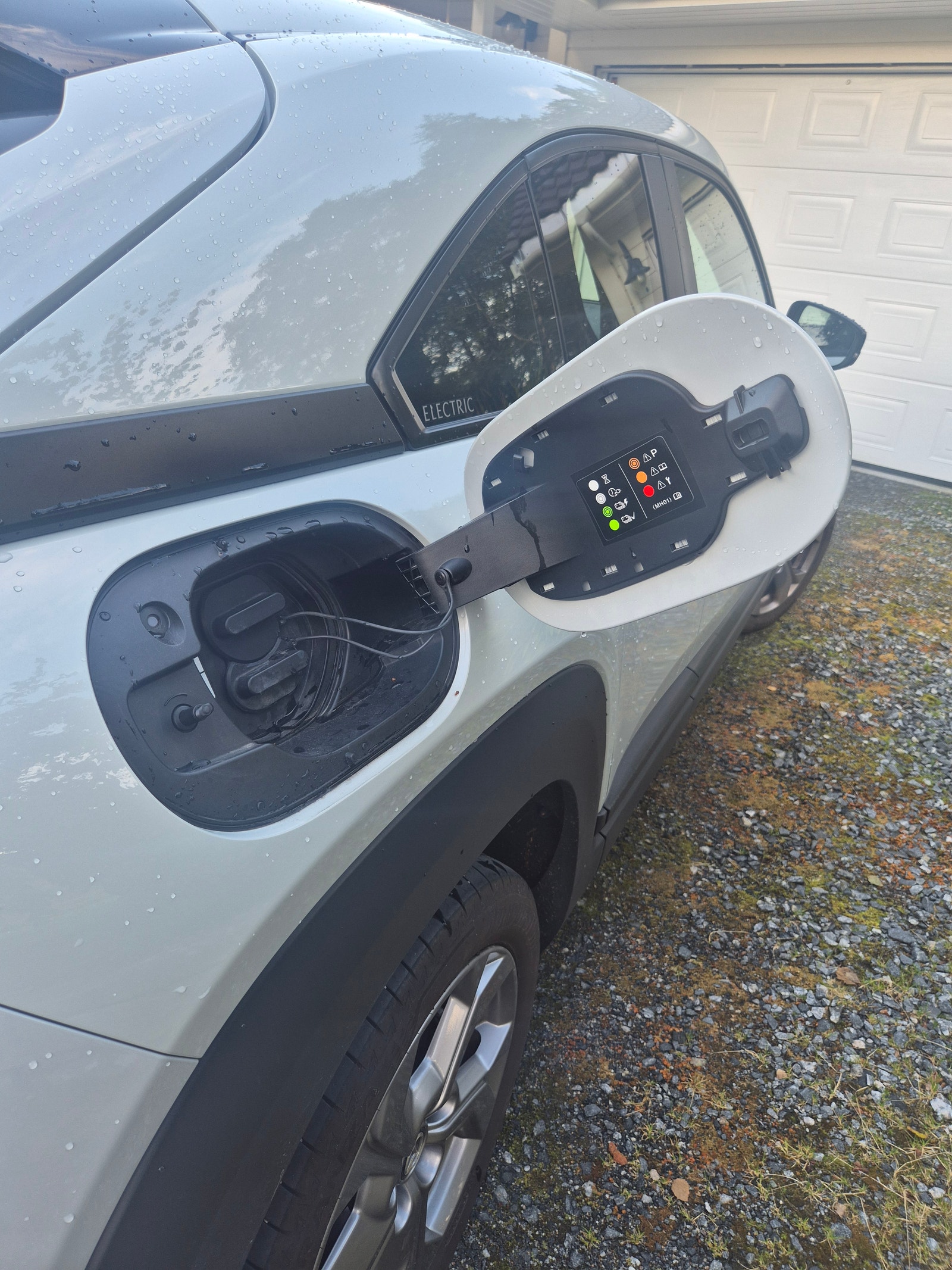 Mazda MX-30 e-Skyactiv EV, 143ps, 2021