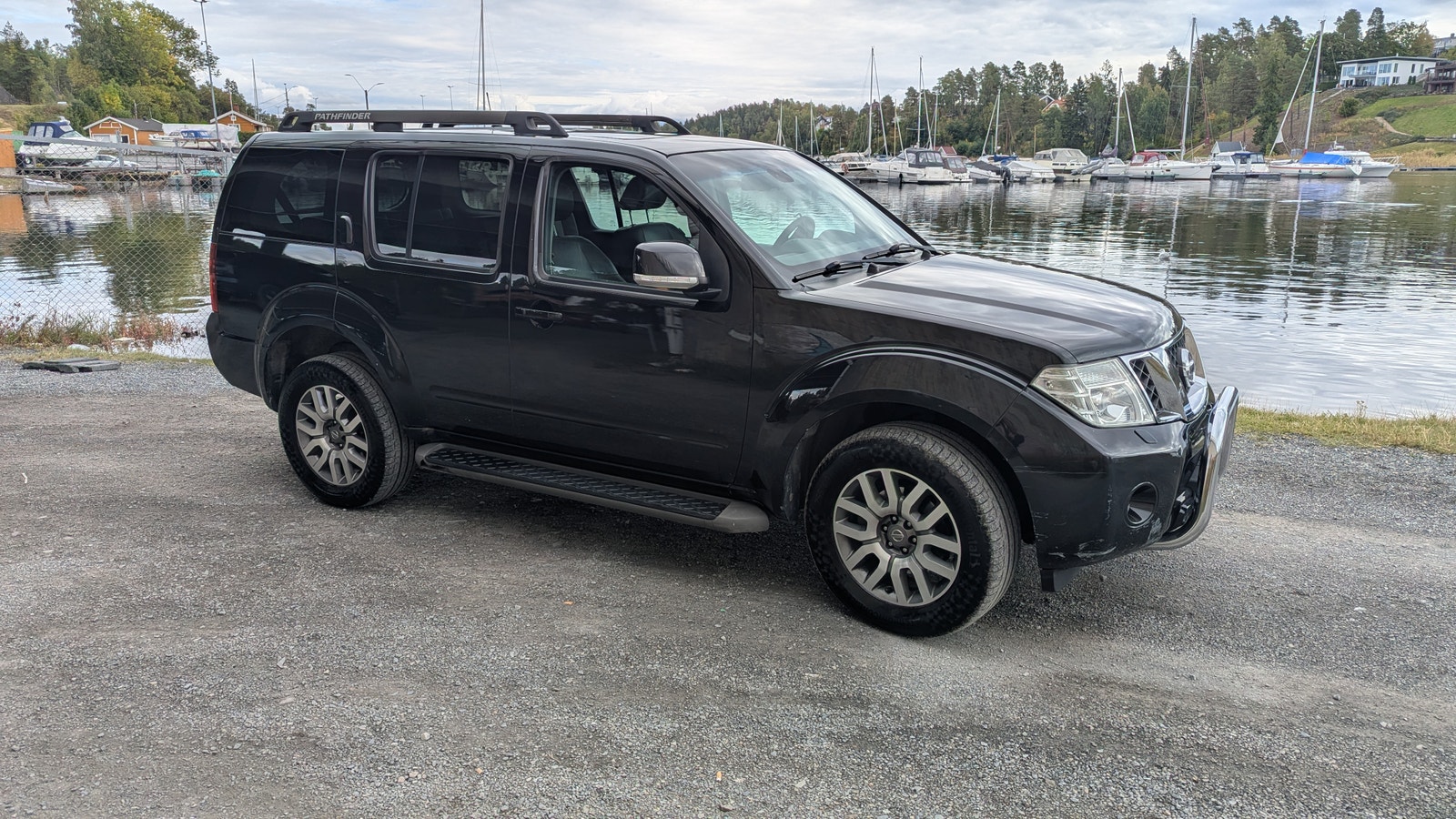 Nissan Pathfinder 2.5 4WD Automatic, 190hp, 2010