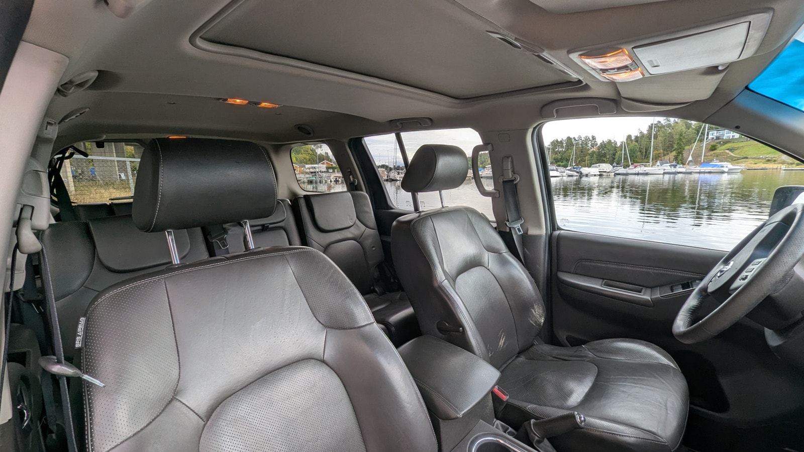 Nissan Pathfinder 2.5 4WD Automatic, 190hp, 2010
