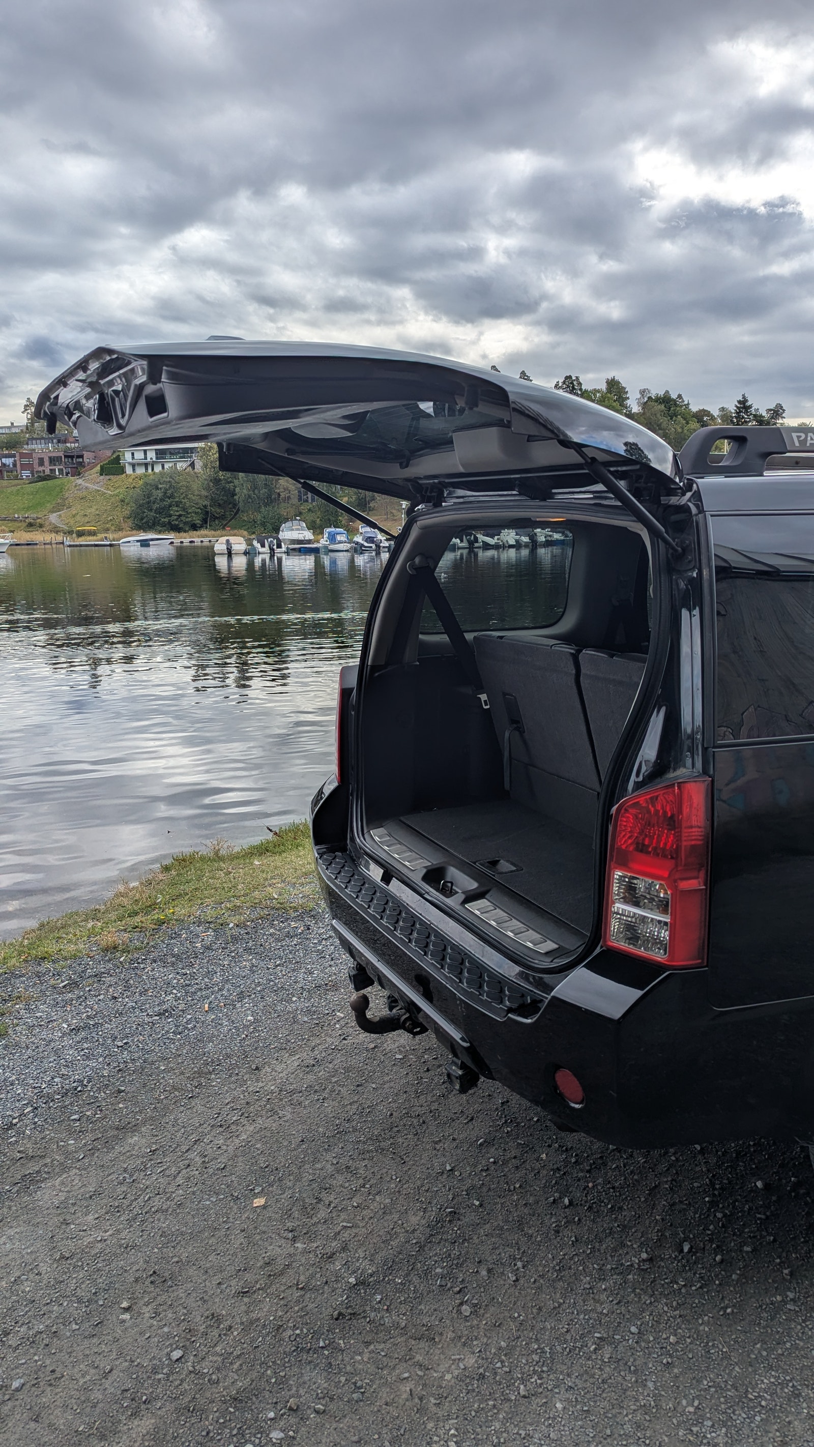 Nissan Pathfinder 2.5 4WD Automatic, 190hp, 2010
