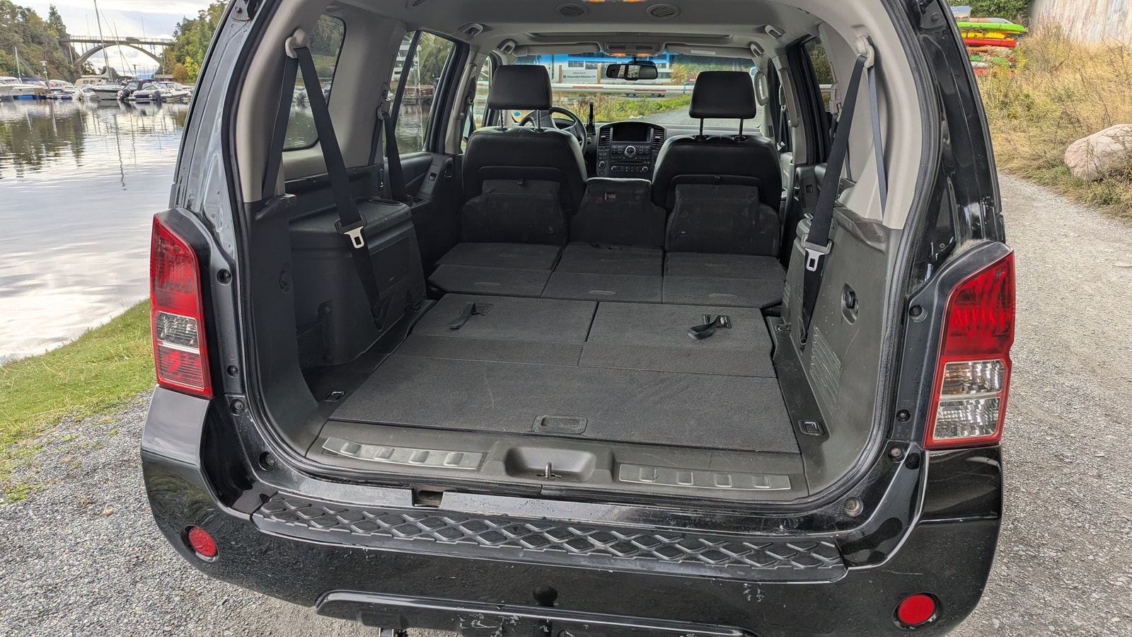 Nissan Pathfinder 2.5 4WD Automatic, 190hp, 2010