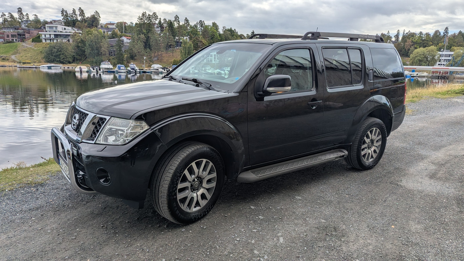 Nissan Pathfinder 2.5 4WD Automatic, 190hp, 2010