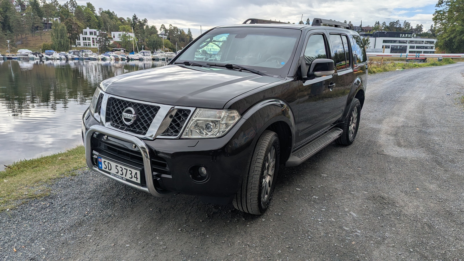 Nissan Pathfinder 2.5 4WD Automatic, 190hp, 2010