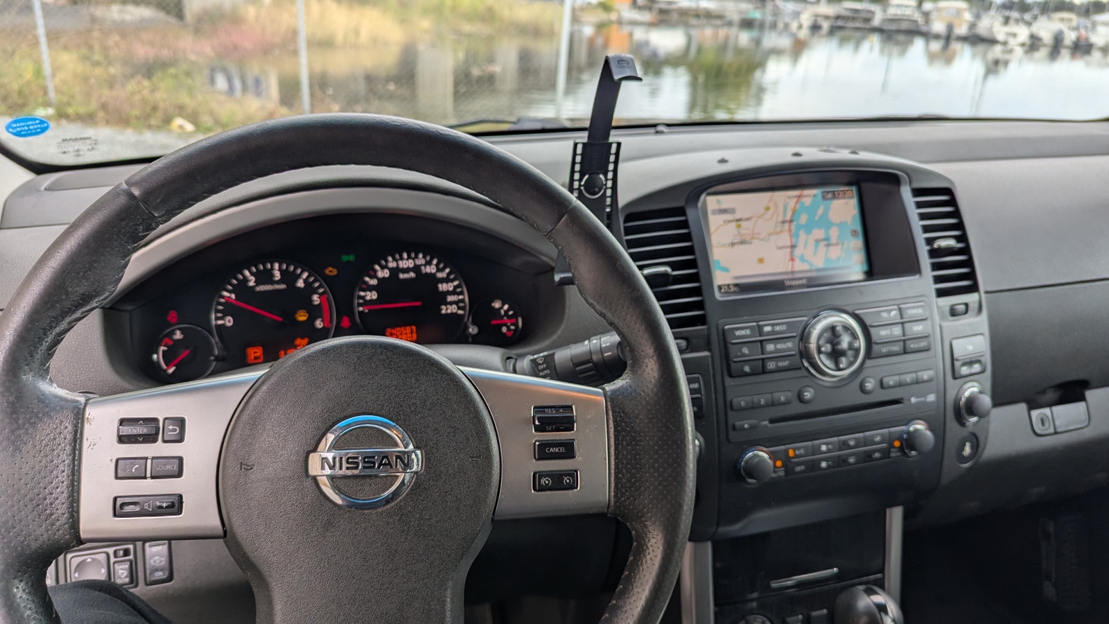 Nissan Pathfinder 2.5 4WD Automatic, 190hp, 2010