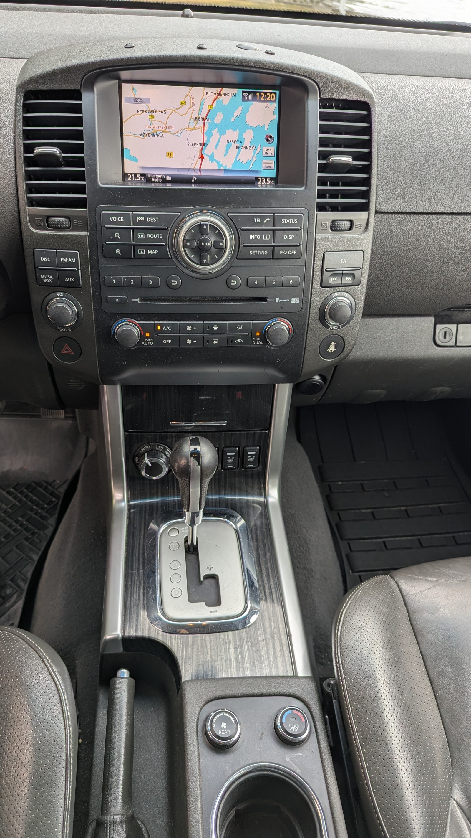 Nissan Pathfinder 2.5 4WD Automatic, 190hp, 2010