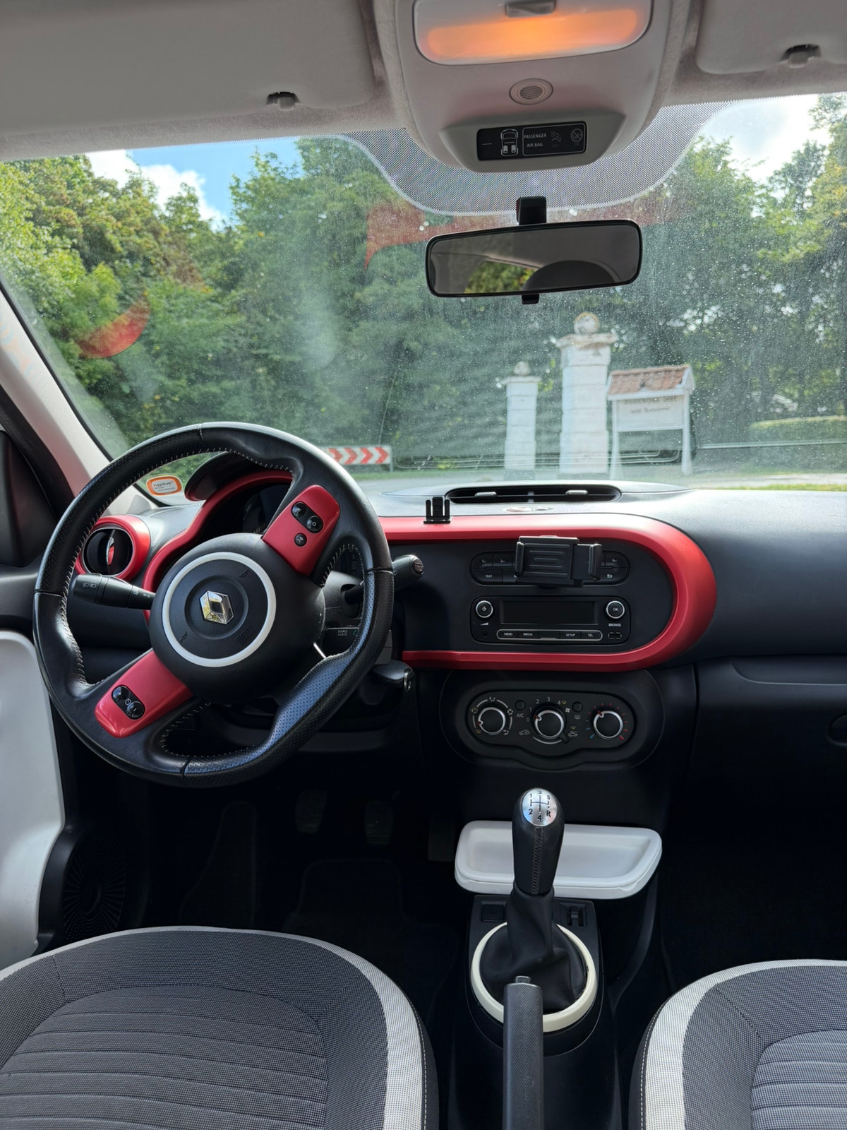 Renault Twingo 1.0 SCe EDC, 6-trinn, 71hk, 2014