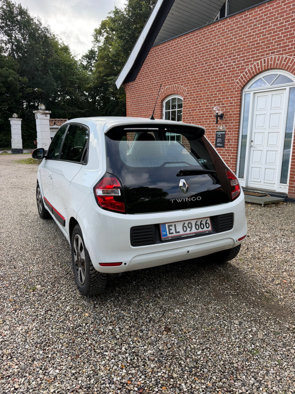 Renault Twingo 1.0 SCe EDC, 6-trinn, 71hk, 2014