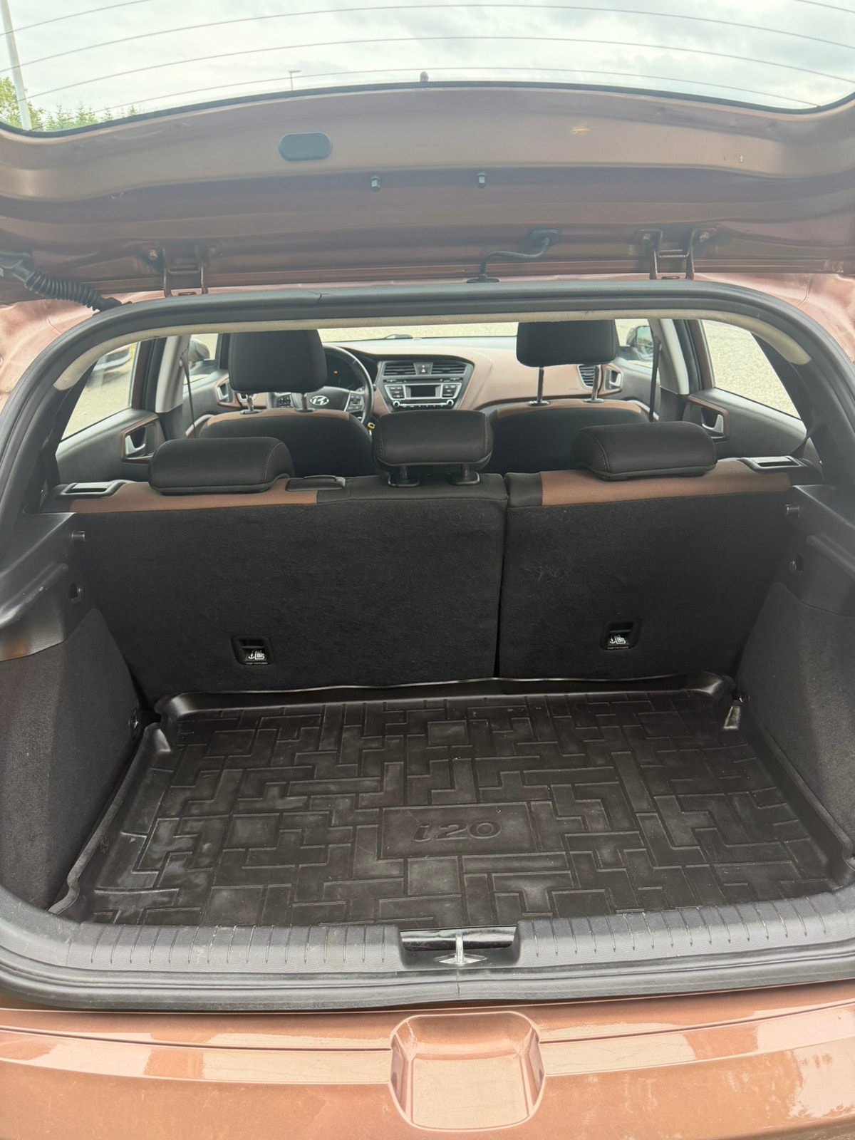 Hyundai i20 1.1 CRDi blue Manual, 6-trins, 75ps, 2016