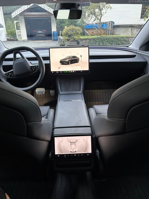 Tesla Model 3 Performance, 627hk, 2024