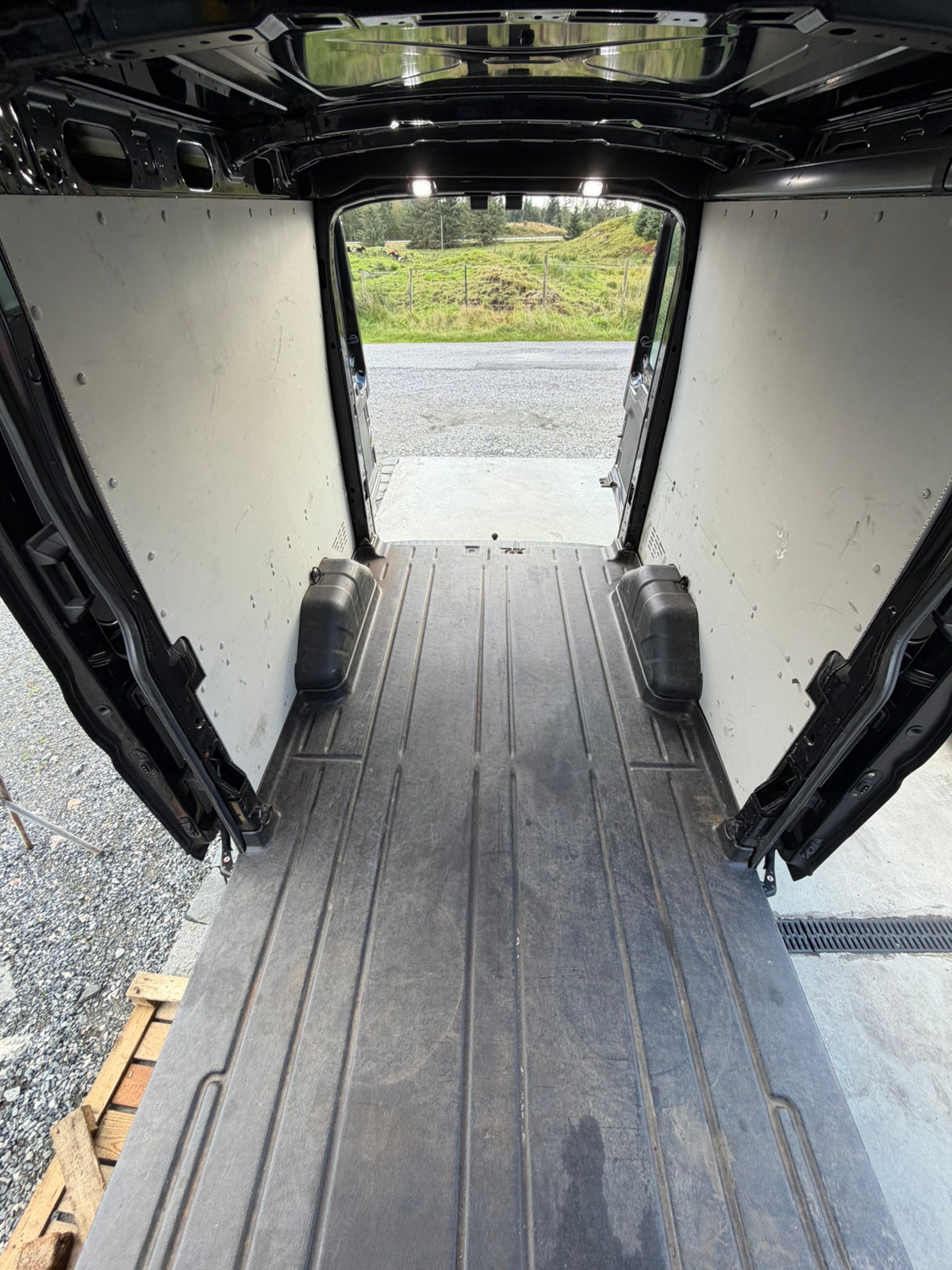 Ford Transit 350 2.0 TDCi SelectShift, 6-trins, 170ps, 2019
