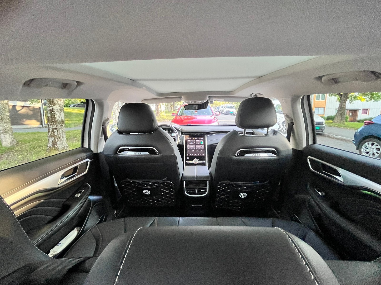 MG Marvel R Automatic, 180hp, 2022