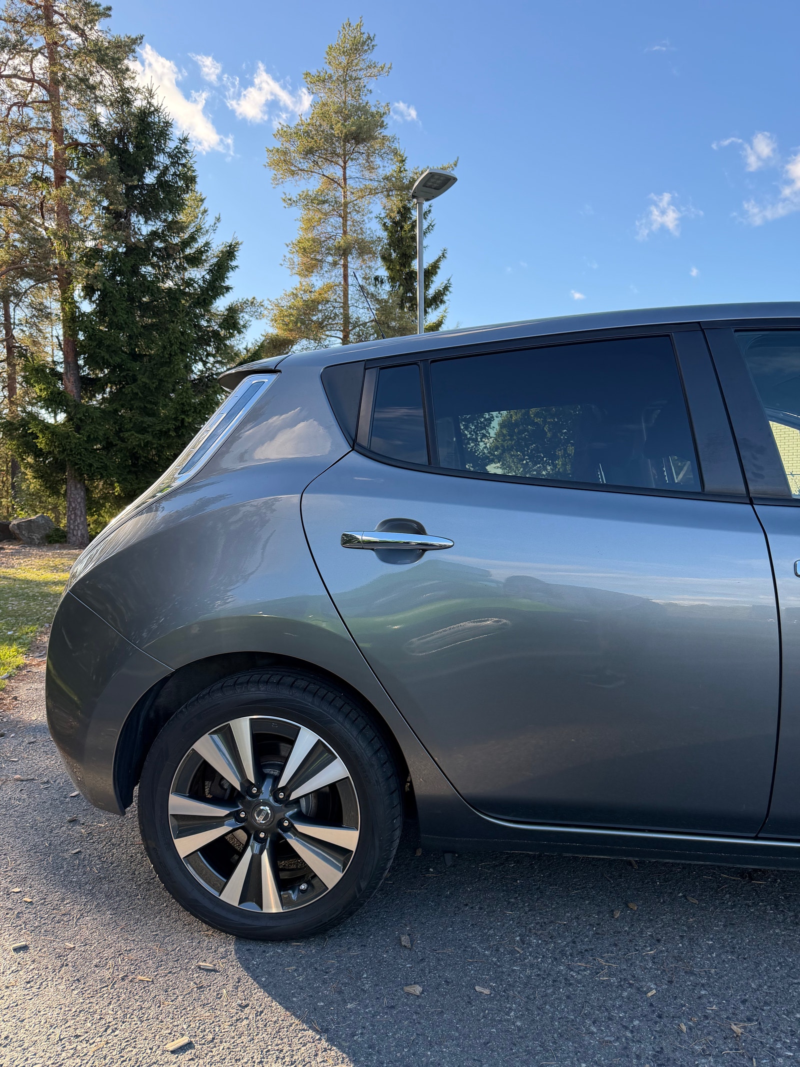 Nissan Leaf 30 kWh, 109ps, 2016