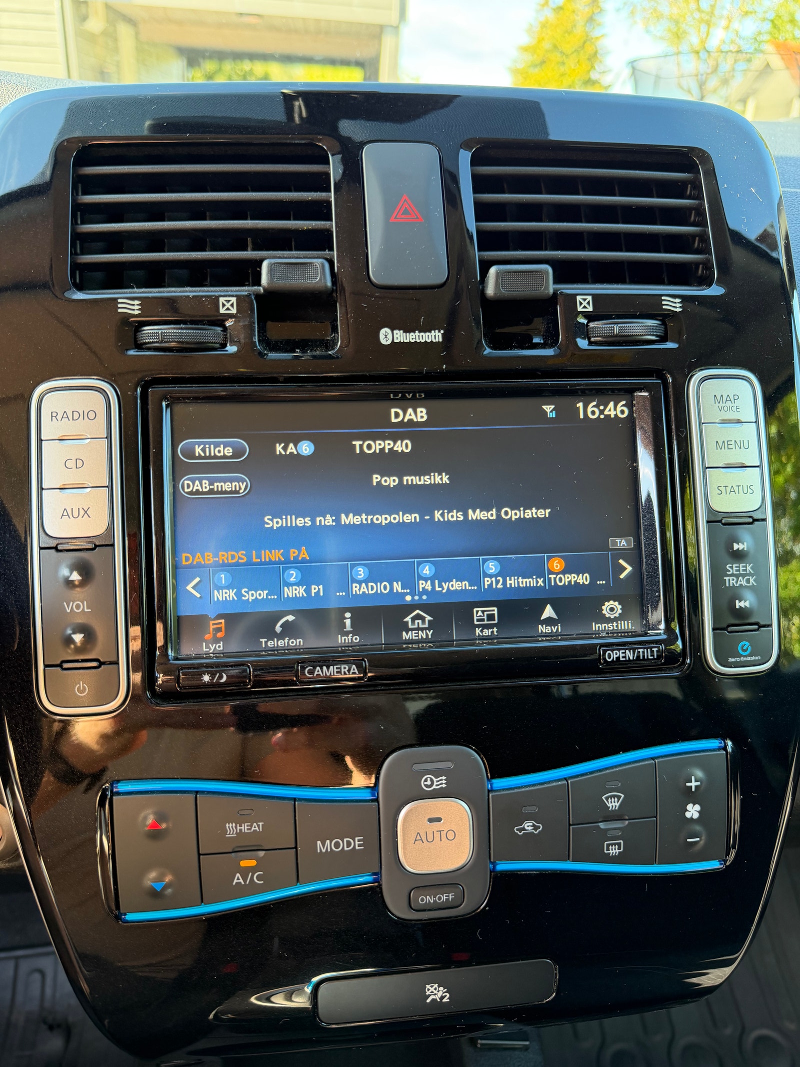 Nissan Leaf 30 kWh, 109ps, 2016