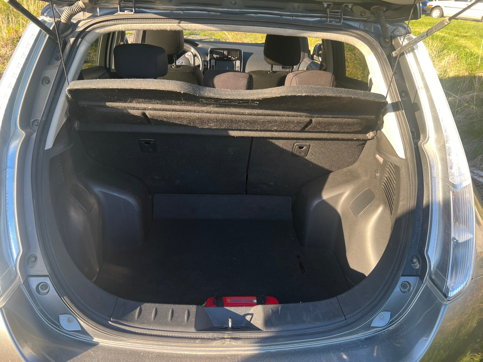 Nissan Leaf 24 kWh, 109ps, 2014