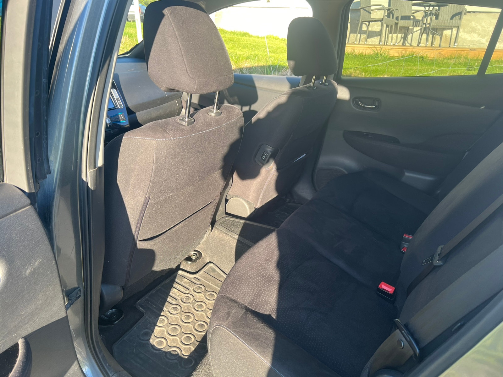 Nissan Leaf 24 kWh, 109ps, 2014