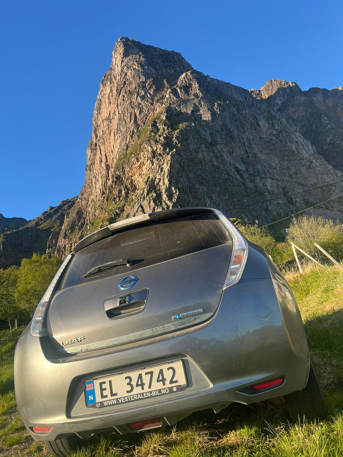 Nissan Leaf 24 kWh, 109ps, 2014