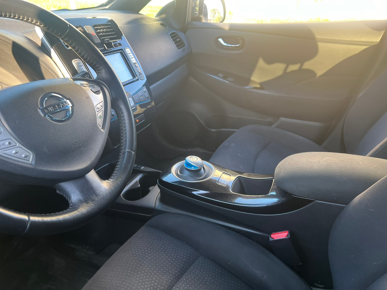 Nissan Leaf 24 kWh, 109ps, 2014